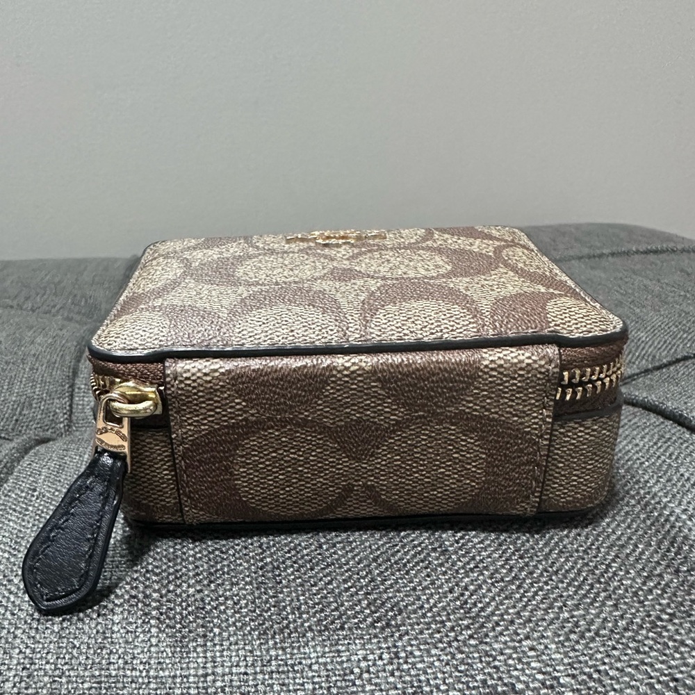 Coach Pill Case - Picture 6 of 7